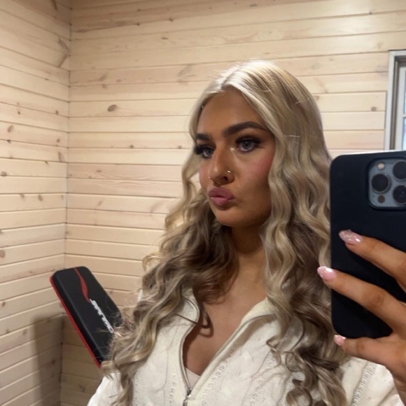 Meet your Posher, Dixie - Picture 1 of 1